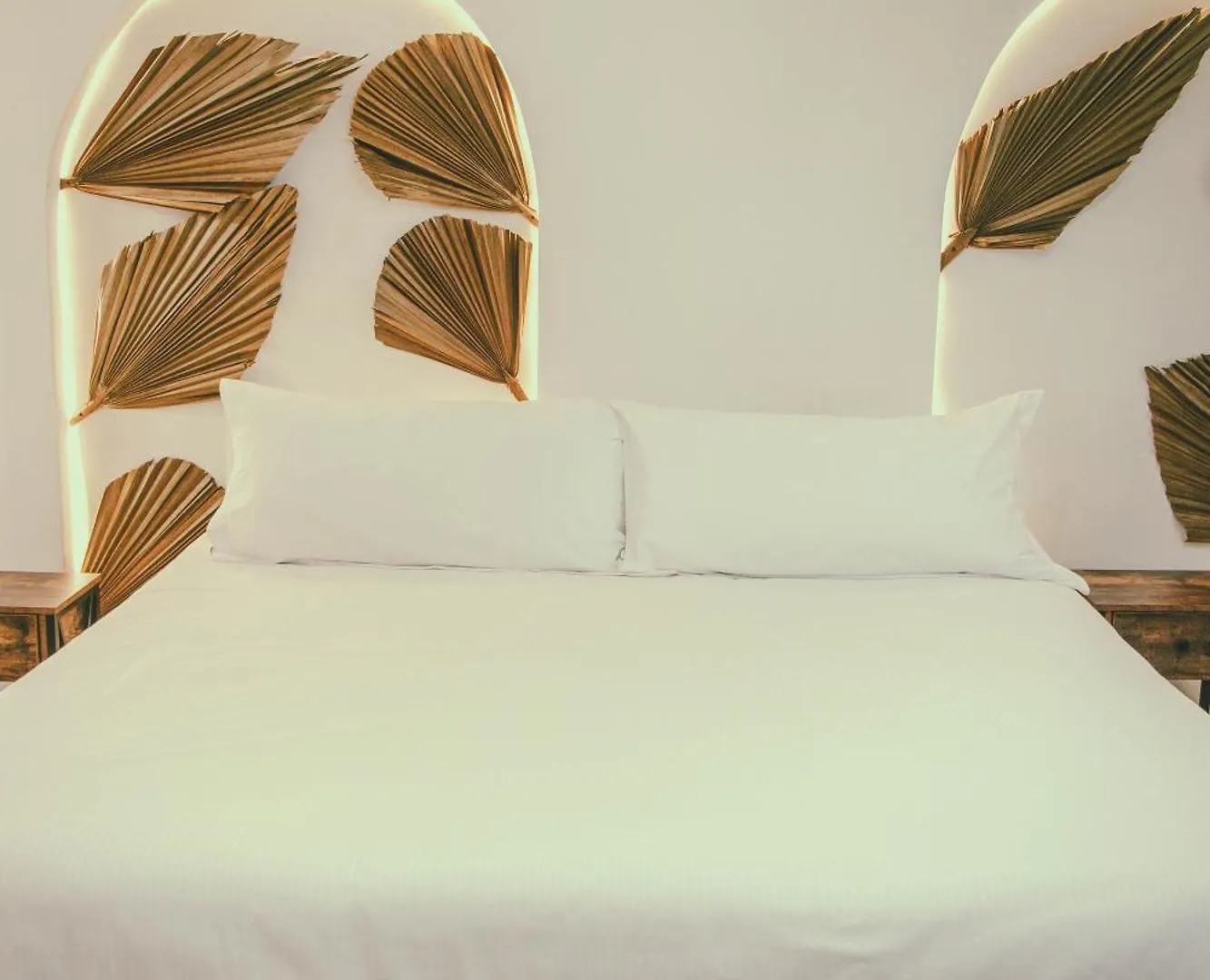אתר קמפינג ריונגרו Oeroek Hotel